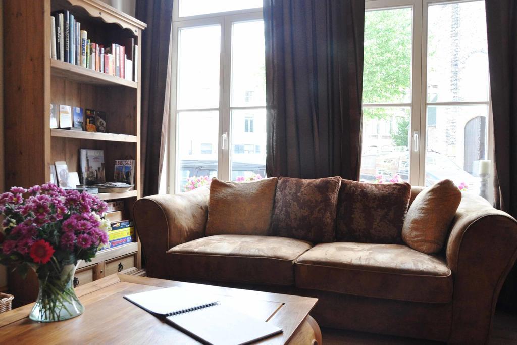 B&B Anna'S Brugge Bagian luar foto