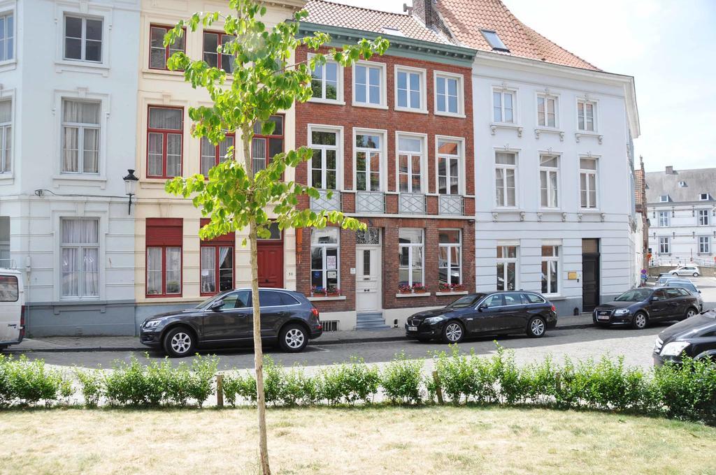 B&B Anna'S Brugge Bagian luar foto